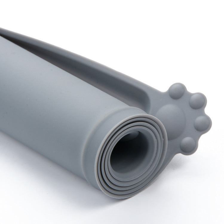 One piece silicone pet mat