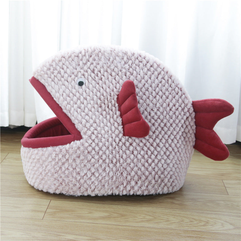 Color: Red, Size: L - Semi Enclosed Fish Shaped Cartoon Cat Litter Small Dog Pet Bed