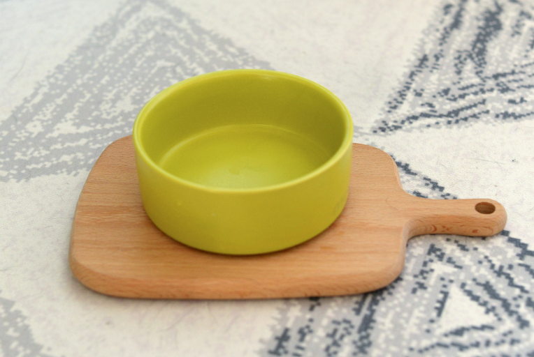 Color: Green, Size: M - Ceramic single bowl cat food basin